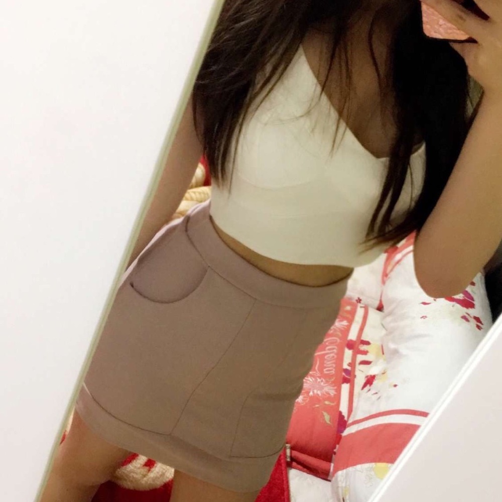 Windsor (Set) Pink skirt with white cropped top